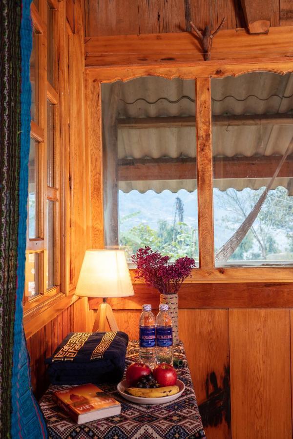 Hmong Sister House And Trekking *